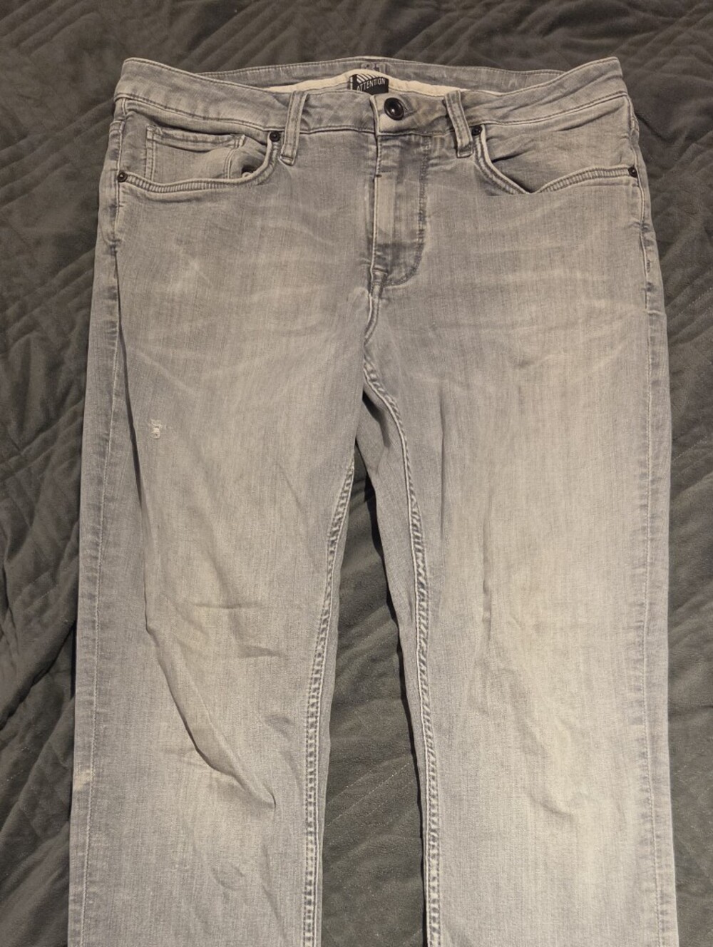 Men's Slim Straight Jeans in Light Gray